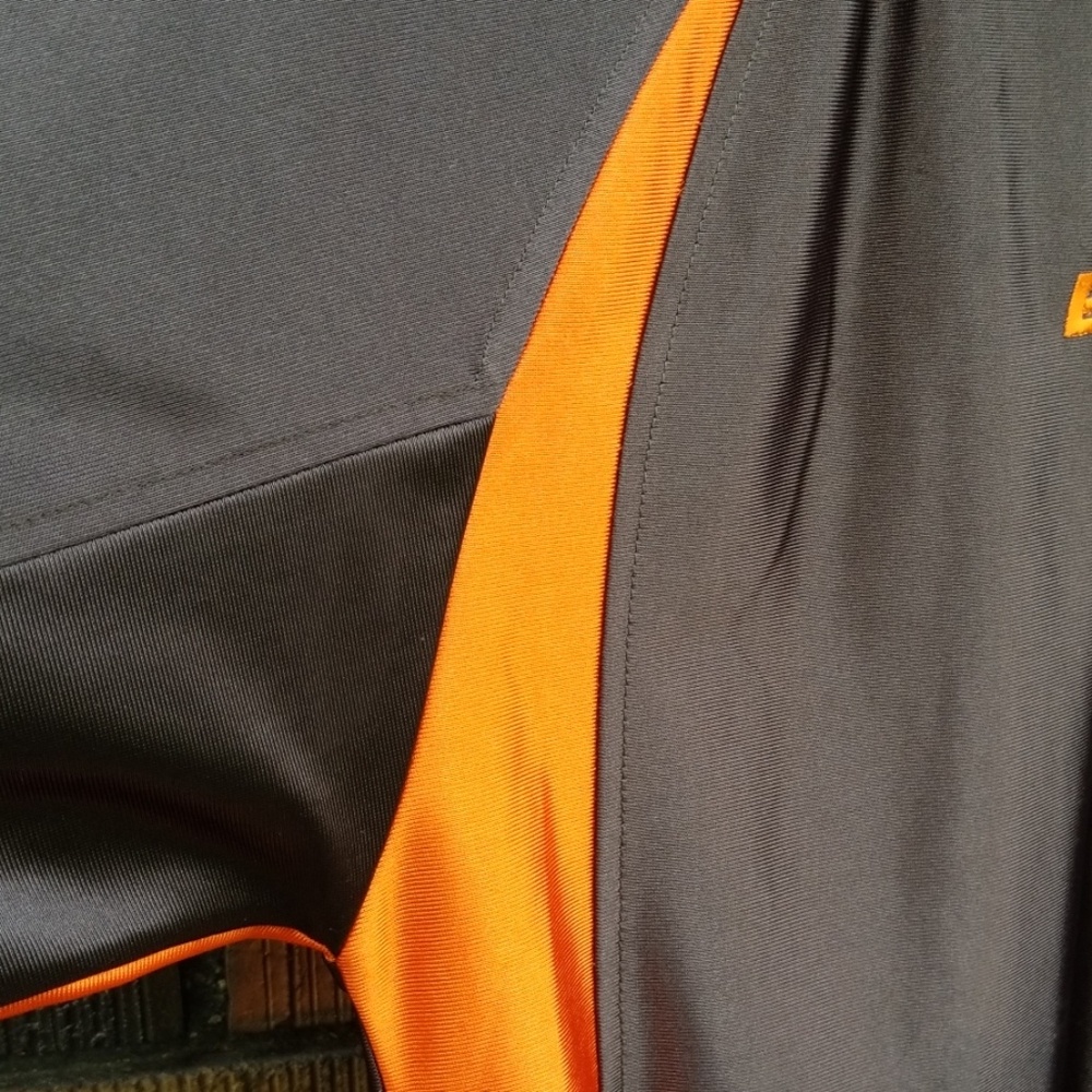 Cleveland Browns - Picture 4 of 6